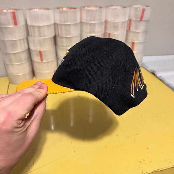 Vintage Michigan Wolverines Sports Specialities Hat - Picture 6 of 9